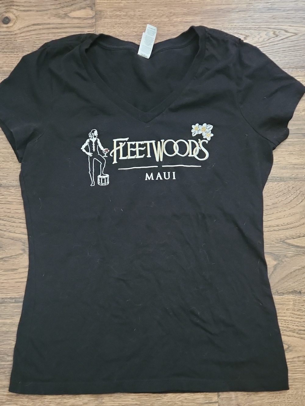 District Black V‑Neck Fleetwoods Maui Graphic Tee with White & Yellow Accent